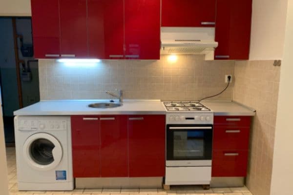 2 bedroom flat to rent, 54 m², 28. pluku, Praha 2 bedroom flat to rent, 54 m², 28. pluku, Praha