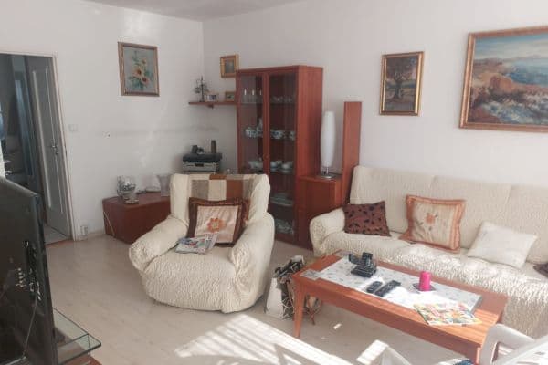 3 bedroom flat for sale, 77 m², Travná, Praha 3 bedroom flat for sale, 77 m², Travná, Praha