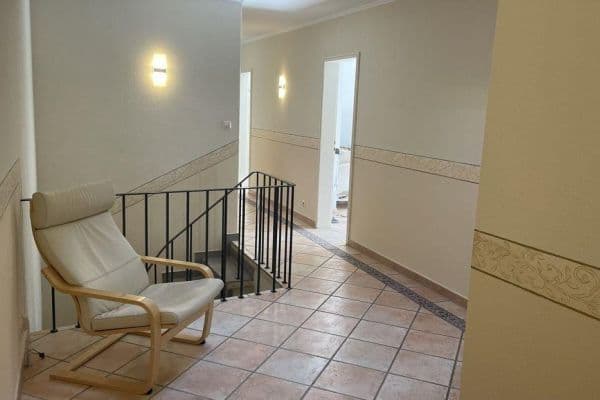 3 bedroom with open-plan kitchen flat to rent, 130 m², Filderstadt 3 bedroom with open-plan kitchen flat to rent, 130 m², Filderstadt