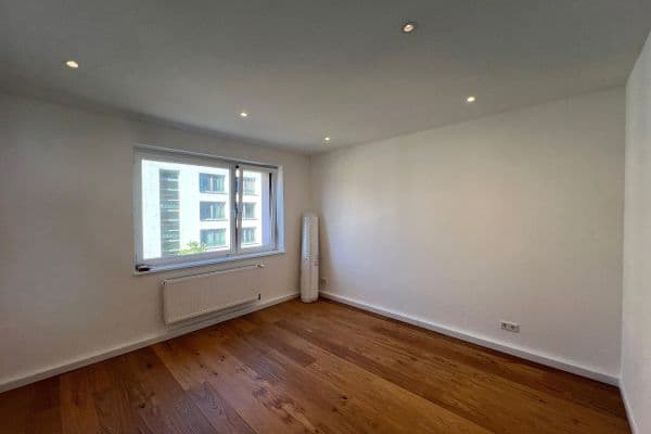 1 bedroom with open-plan kitchen flat for sale, 65 m², Düsseldorf, North Rhine-Westphalia 1 bedroom with open-plan kitchen flat for sale, 65 m², Düsseldorf, North Rhine-Westphalia