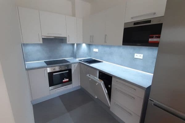 1 bedroom with open-plan kitchen flat for sale, 42 m², Na Radouči, Mladá Boleslav 1 bedroom with open-plan kitchen flat for sale, 42 m², Na Radouči, Mladá Boleslav
