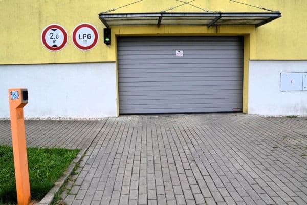 garage for sale, 12 m², Praha garage for sale, 12 m², Praha
