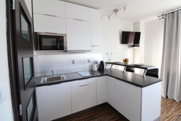 Studio flat to rent, 24 m², Vršovická, Praha Studio flat to rent, 24 m², Vršovická, Praha