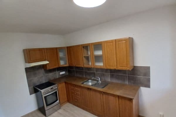 3 bedroom flat to rent, 55 m², K. H. Borovského, Most 3 bedroom flat to rent, 55 m², K. H. Borovského, Most