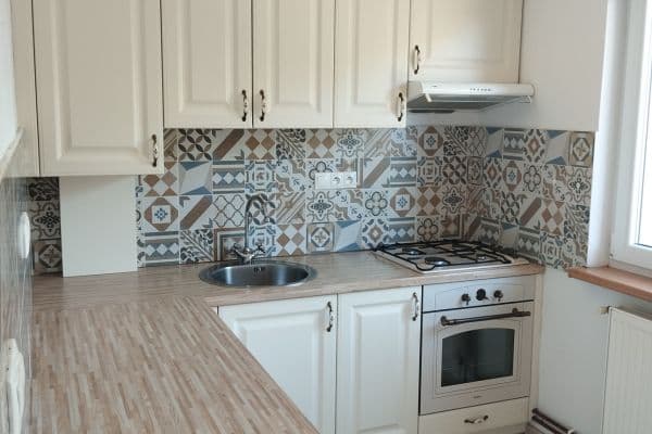 1 bedroom with open-plan kitchen flat to rent, 37 m², Sídliště, Trhové Sviny 1 bedroom with open-plan kitchen flat to rent, 37 m², Sídliště, Trhové Sviny