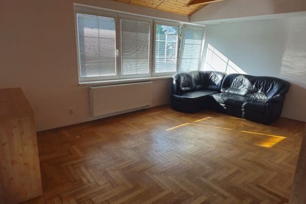 3 bedroom flat to rent, 71 m², Staňkovská, Praha 3 bedroom flat to rent, 71 m², Staňkovská, Praha