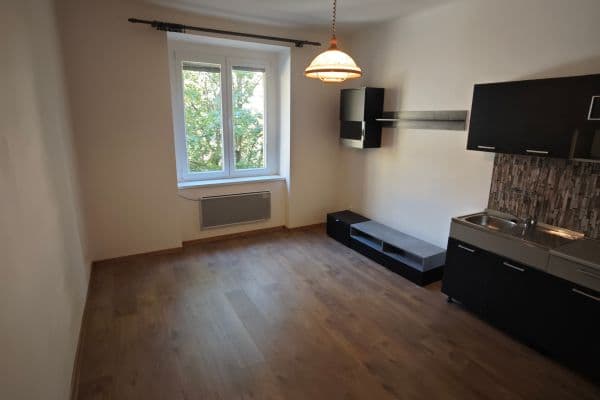1 bedroom flat to rent, 43 m², Kralická, Praha 1 bedroom flat to rent, 43 m², Kralická, Praha