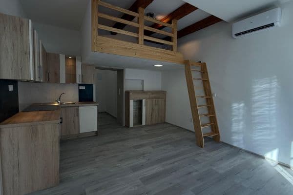 1 bedroom with open-plan kitchen flat to rent, 46 m², Železničářská, Jičín, Královéhradecký Region 1 bedroom with open-plan kitchen flat to rent, 46 m², Železničářská, Jičín, Královéhradecký Region