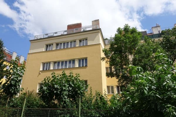 1 bedroom with open-plan kitchen flat to rent, 45 m², Družnosti, Praha 1 bedroom with open-plan kitchen flat to rent, 45 m², Družnosti, Praha