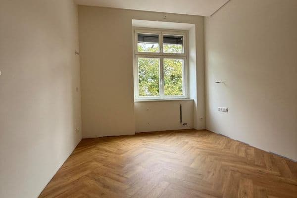 2 bedroom with open-plan kitchen flat to rent, 64 m², Na Folimance, Praha 2 bedroom with open-plan kitchen flat to rent, 64 m², Na Folimance, Praha