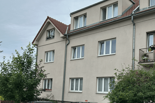 2 bedroom with open-plan kitchen flat to rent, 91 m², Na Šedivé, Praha 2 bedroom with open-plan kitchen flat to rent, 91 m², Na Šedivé, Praha