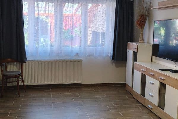 Studio flat to rent, 40 m², Riegrova, Kladno Studio flat to rent, 40 m², Riegrova, Kladno