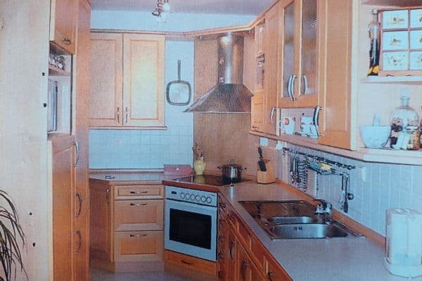 3 bedroom flat to rent, 87 m², Krouzova, Praha 3 bedroom flat to rent, 87 m², Krouzova, Praha