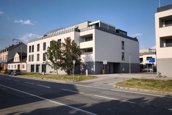 Studio flat to rent, 32 m², Věry Pánkové, Olomouc Studio flat to rent, 32 m², Věry Pánkové, Olomouc