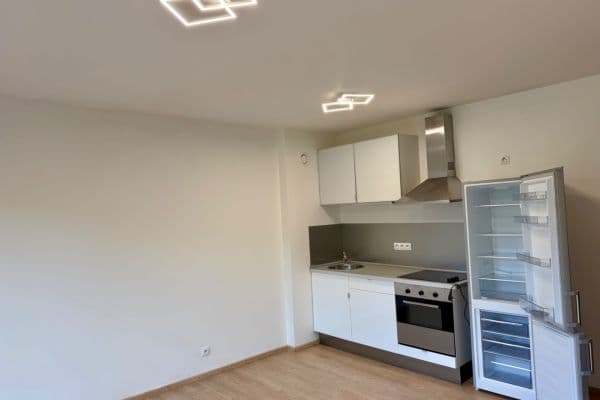 Studio flat for sale, 38 m², Nad Rokoskou, Praha Studio flat for sale, 38 m², Nad Rokoskou, Praha