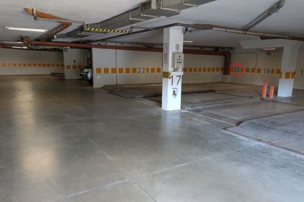 garage to rent, 10 m², Bochovská, Praha garage to rent, 10 m², Bochovská, Praha