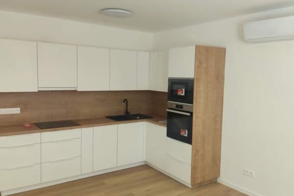 1 bedroom with open-plan kitchen flat to rent, 56 m², Drnovská, Vyškov, Jihomoravský Region 1 bedroom with open-plan kitchen flat to rent, 56 m², Drnovská, Vyškov, Jihomoravský Region