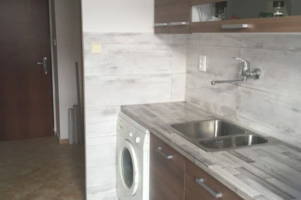 1 bedroom flat to rent, 35 m², Bulovka, Praha 1 bedroom flat to rent, 35 m², Bulovka, Praha