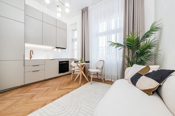 Studio flat for sale, 28 m², Chodská, Praha Studio flat for sale, 28 m², Chodská, Praha