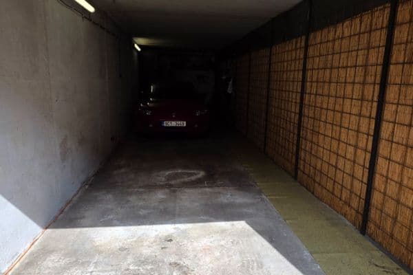 garage to rent, 16 m², Bohuslava Martinů, Praha garage to rent, 16 m², Bohuslava Martinů, Praha