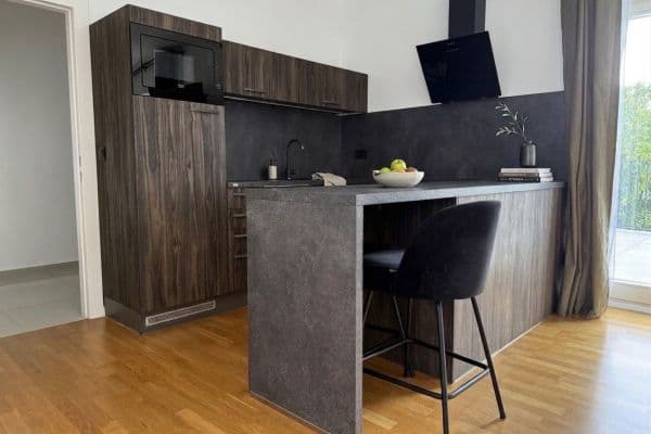 Studio flat for sale, 81 m², Záhřebská, Praha Studio flat for sale, 81 m², Záhřebská, Praha