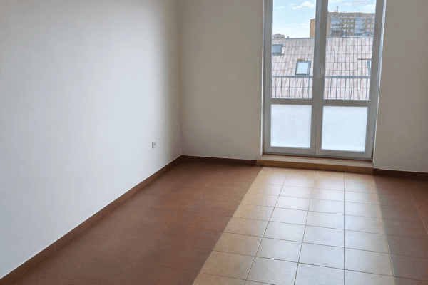 3 bedroom with open-plan kitchen flat to rent, 109 m², Pod Lipami, Praha 3 bedroom with open-plan kitchen flat to rent, 109 m², Pod Lipami, Praha