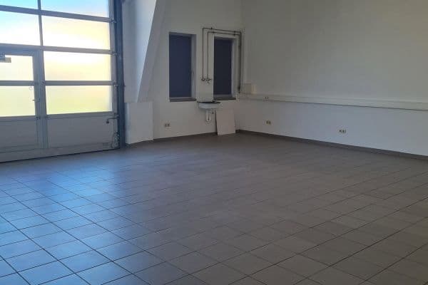 non-residential property to rent, 210 m², Kahl non-residential property to rent, 210 m², Kahl
