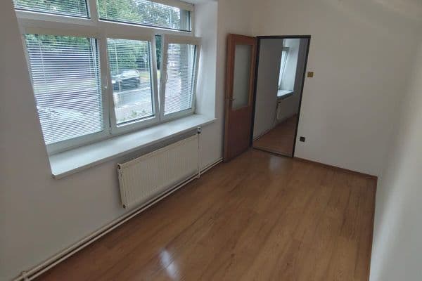 3 bedroom flat to rent, 60 m², Čáslavská, Chrudim 3 bedroom flat to rent, 60 m², Čáslavská, Chrudim