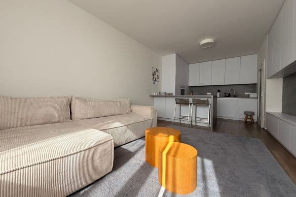 1 bedroom with open-plan kitchen flat for sale, 54 m², Svatošových, Praha 1 bedroom with open-plan kitchen flat for sale, 54 m², Svatošových, Praha