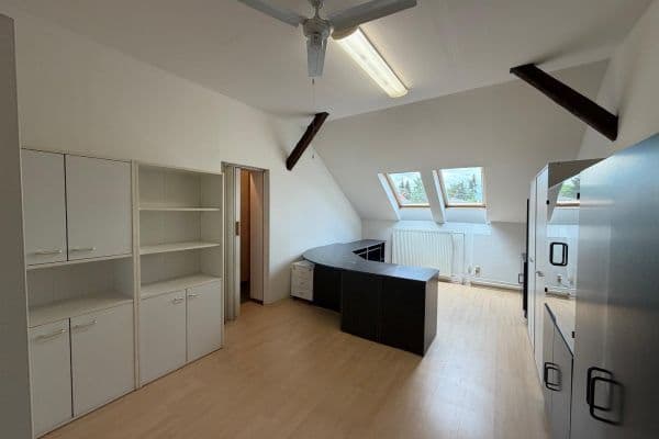 office to rent, 133 m², Dubečská, Praha office to rent, 133 m², Dubečská, Praha