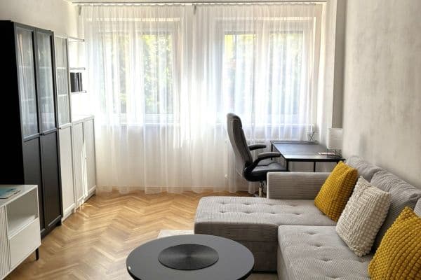 2 bedroom flat to rent, 61 m², Malinová, Praha 2 bedroom flat to rent, 61 m², Malinová, Praha