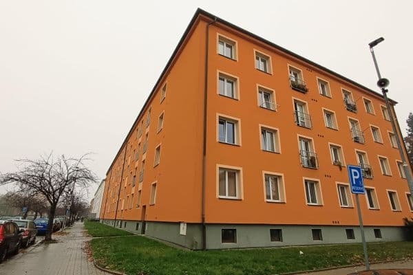 2 bedroom flat to rent, 54 m², Benešovo náměstí, Pardubice, Pardubický Region 2 bedroom flat to rent, 54 m², Benešovo náměstí, Pardubice, Pardubický Region