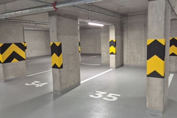 garage to rent, 15 m², Křižíkova, Praha garage to rent, 15 m², Křižíkova, Praha