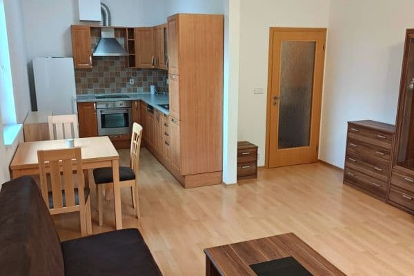 1 bedroom with open-plan kitchen flat to rent, 53 m², Lysolajská, Horoměřice 1 bedroom with open-plan kitchen flat to rent, 53 m², Lysolajská, Horoměřice