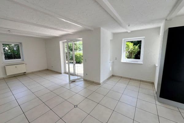 2 bedroom flat to rent, 89 m², Mickhausen 2 bedroom flat to rent, 89 m², Mickhausen