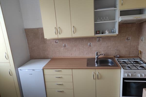 2 bedroom flat to rent, 43 m², Stiborova, Olomouc 2 bedroom flat to rent, 43 m², Stiborova, Olomouc