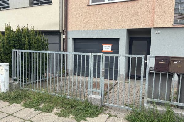 garage to rent, 20 m², Českobratrská, Olomouc, Olomoucký Region garage to rent, 20 m², Českobratrská, Olomouc, Olomoucký Region