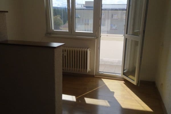 2 bedroom flat to rent, 55 m², Budovatelů, Karlovy Vary 2 bedroom flat to rent, 55 m², Budovatelů, Karlovy Vary