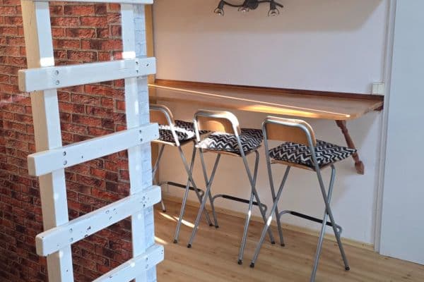 Studio flat to rent, 24 m², Křížová, Praha Studio flat to rent, 24 m², Křížová, Praha