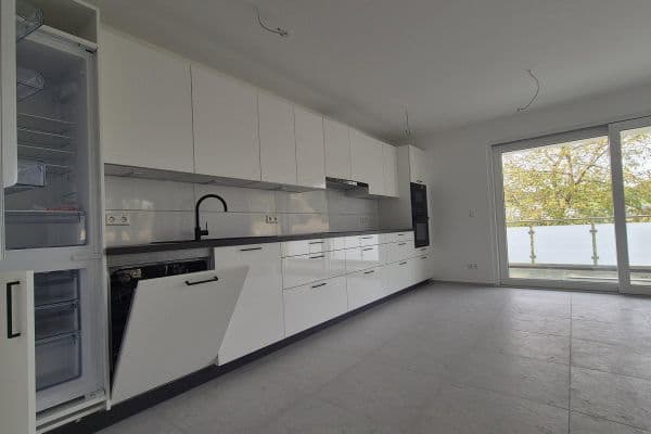 3 bedroom flat to rent, 90 m², Am Bach 17, Aglasterhausen 3 bedroom flat to rent, 90 m², Am Bach 17, Aglasterhausen