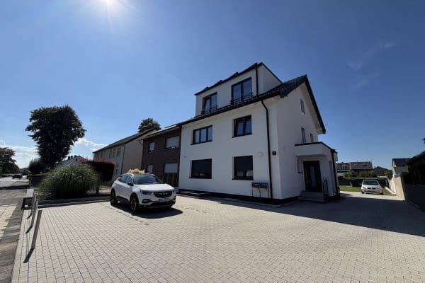 4 bedroom flat to rent, 116 m², Bachstraße 10, Bergheim 4 bedroom flat to rent, 116 m², Bachstraße 10, Bergheim
