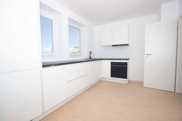 4 bedroom flat to rent, 94 m², Sulzburgstraße 40, Lenningen 4 bedroom flat to rent, 94 m², Sulzburgstraße 40, Lenningen