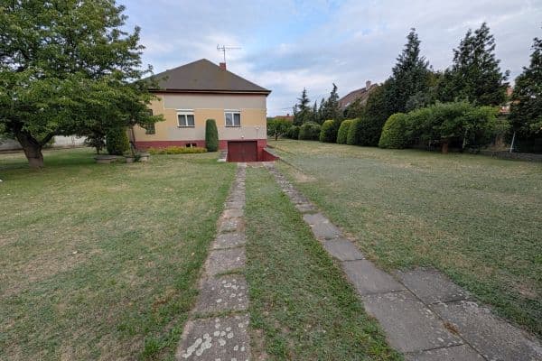 house to rent, 300 m², Zdeňka Fibicha, Brandýs nad Labem-Stará Boleslav house to rent, 300 m², Zdeňka Fibicha, Brandýs nad Labem-Stará Boleslav