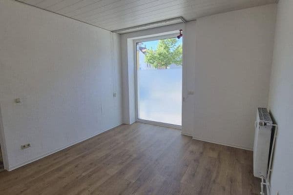 1 bedroom with open-plan kitchen flat to rent, 73 m², Darrplatz 13, Apolda, Thuringia 1 bedroom with open-plan kitchen flat to rent, 73 m², Darrplatz 13, Apolda, Thuringia