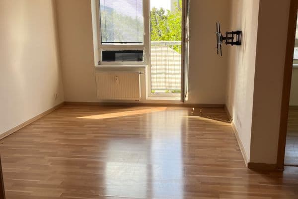 2 bedroom flat to rent, 45 m², Spojovací, Milovice 2 bedroom flat to rent, 45 m², Spojovací, Milovice