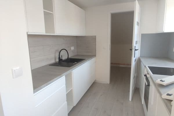 4 bedroom flat to rent, 80 m², Borový vrch, Liberec 4 bedroom flat to rent, 80 m², Borový vrch, Liberec