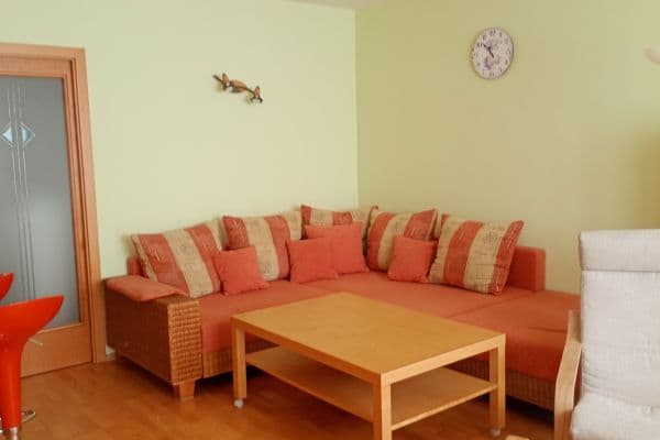 2 bedroom with open-plan kitchen flat to rent, 66 m², Kubelíkova, Praha 2 bedroom with open-plan kitchen flat to rent, 66 m², Kubelíkova, Praha