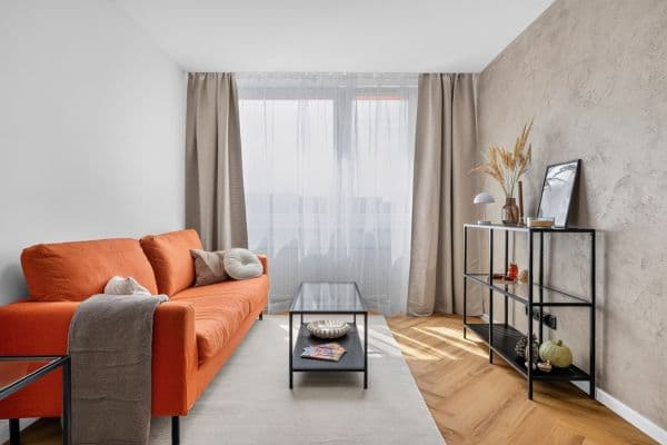 1 bedroom with open-plan kitchen flat for sale, 45 m², Zelenohorská, Praha 1 bedroom with open-plan kitchen flat for sale, 45 m², Zelenohorská, Praha