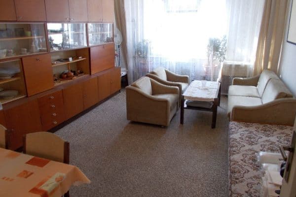 2 bedroom with open-plan kitchen flat to rent, 80 m², Bayerova, Brno 2 bedroom with open-plan kitchen flat to rent, 80 m², Bayerova, Brno