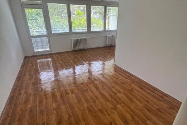 2 bedroom with open-plan kitchen flat to rent, 69 m², Trnovanská, SO POÚ Teplice 2 bedroom with open-plan kitchen flat to rent, 69 m², Trnovanská, SO POÚ Teplice